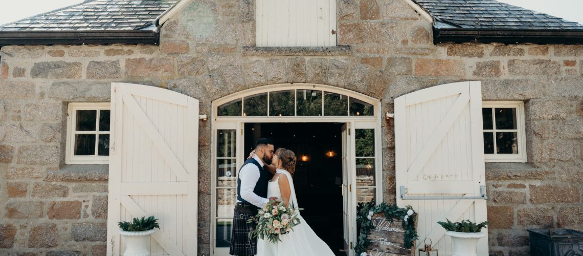 summer wedding at coos cathedral